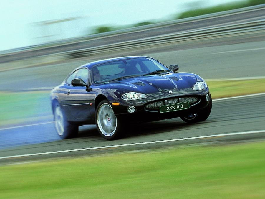  Jaguar XKR 100 Coupe 2002 года  (фото 3 из 7)